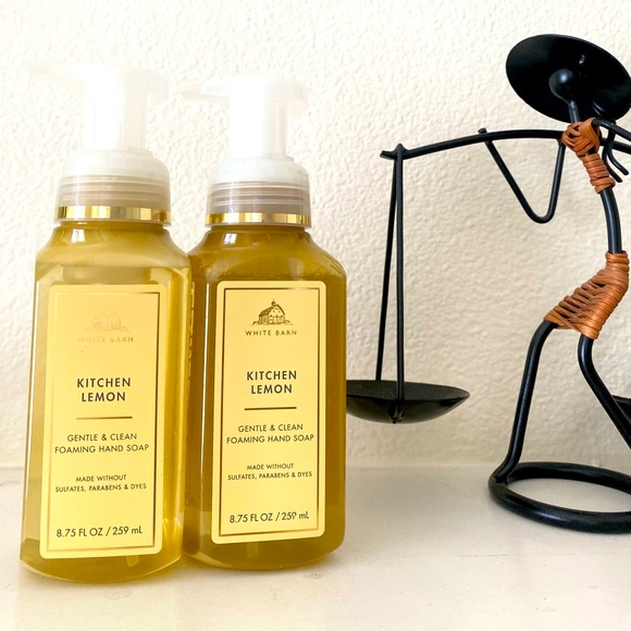 Bath & Body Works - Kitchen Lemon 2 packs for $20 - Picture 1 of 2